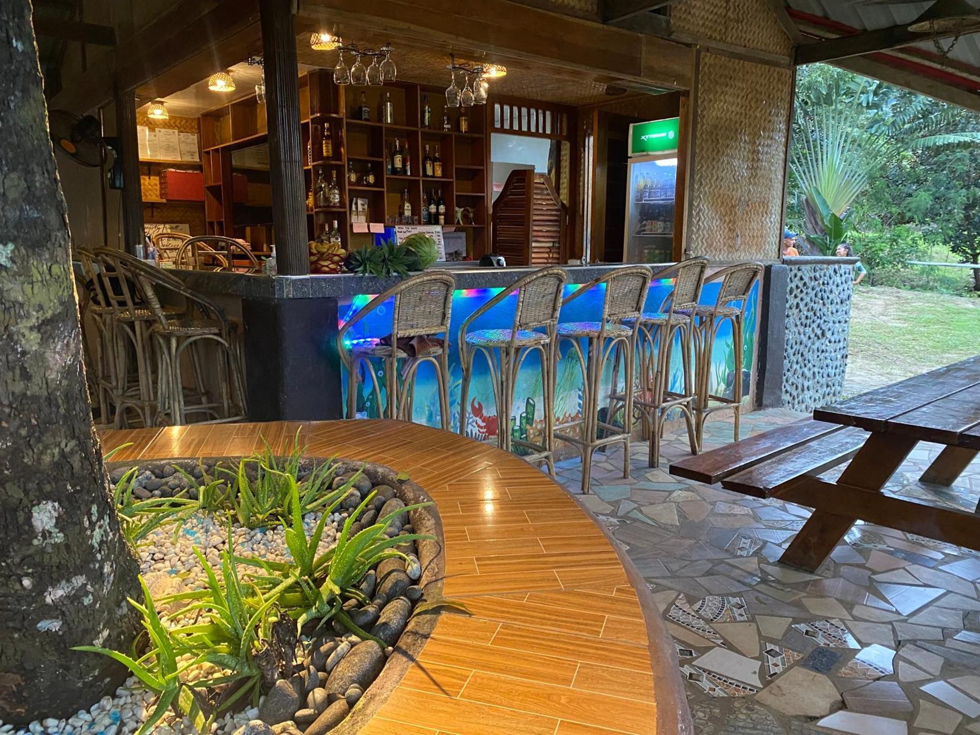 B&R Hostel Nagtabon Bacungan Dış mekan fotoğraf